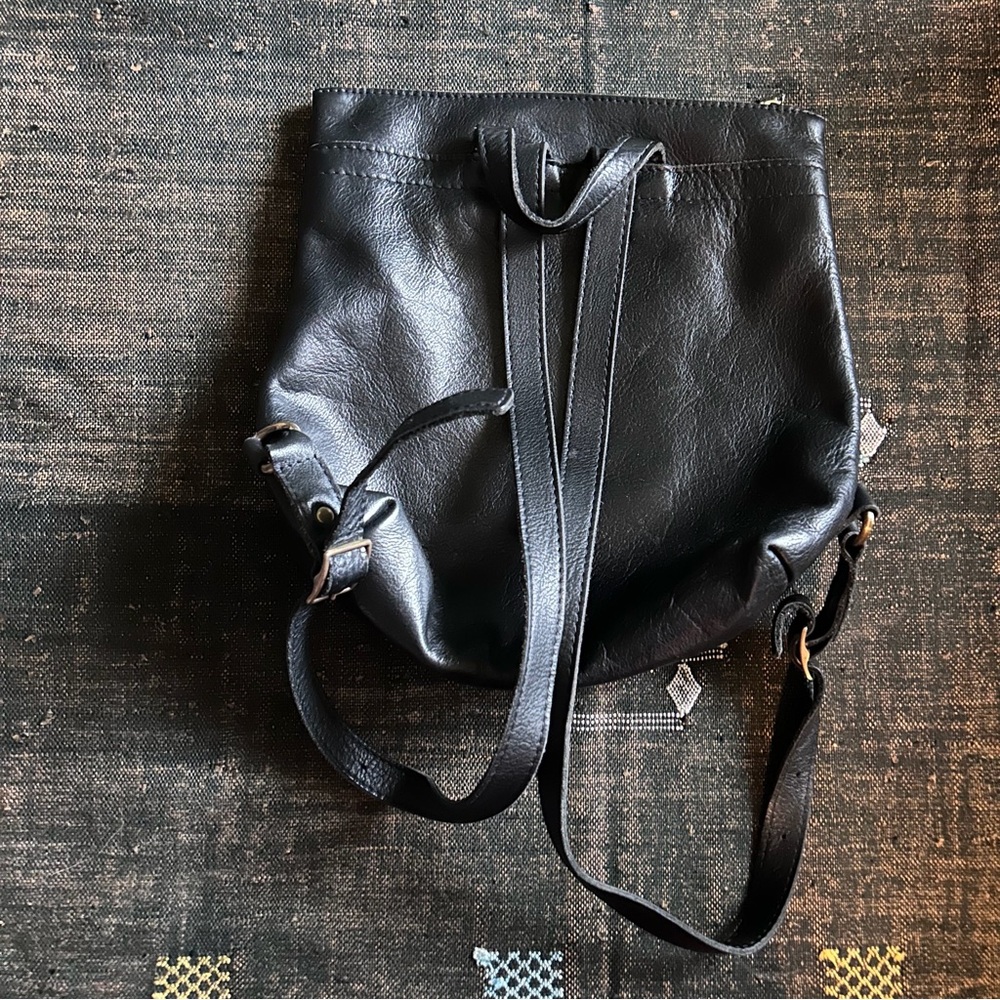 Pre-Loved Portland Leather Goods Tote Backpack in Classic - Picture 2 of 9